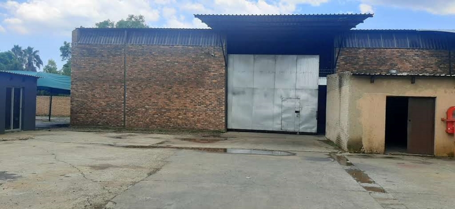 13 Bedroom Property for Sale in Bredell Gauteng