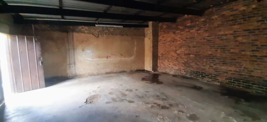 13 Bedroom Property for Sale in Bredell Gauteng