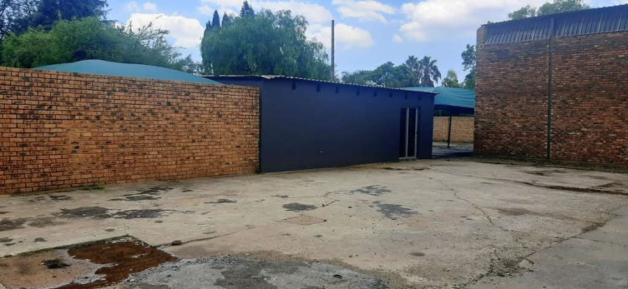 13 Bedroom Property for Sale in Bredell Gauteng