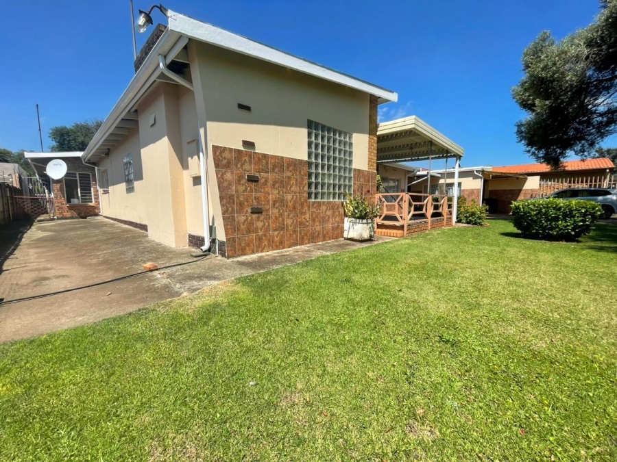 3 Bedroom Property for Sale in Casseldale Gauteng