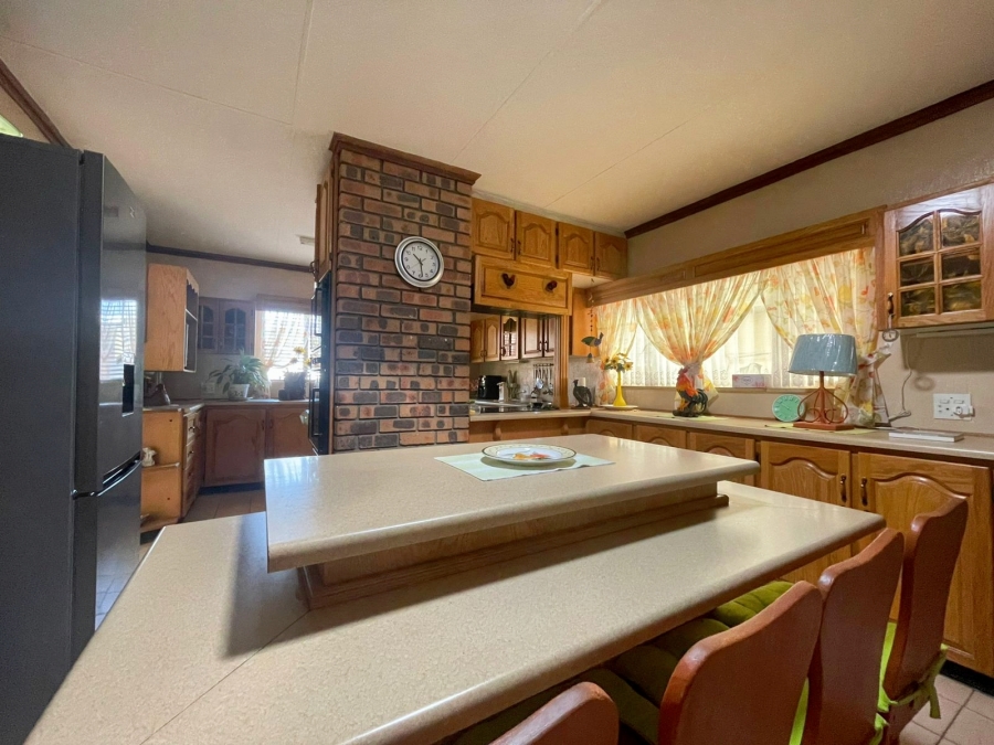 3 Bedroom Property for Sale in Casseldale Gauteng