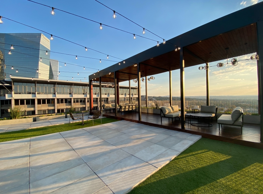 1 Bedroom Property for Sale in Sandown Gauteng