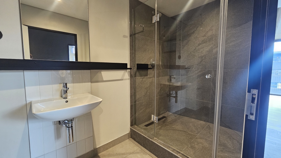 1 Bedroom Property for Sale in Sandown Gauteng