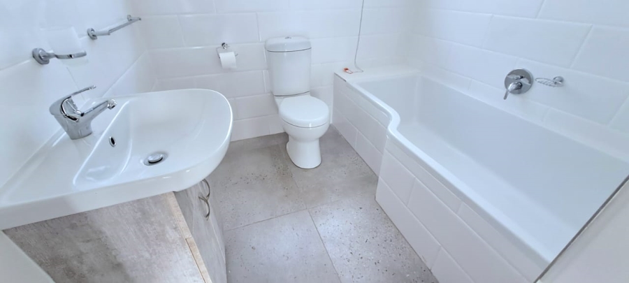 2 Bedroom Property for Sale in Three Rivers Gauteng