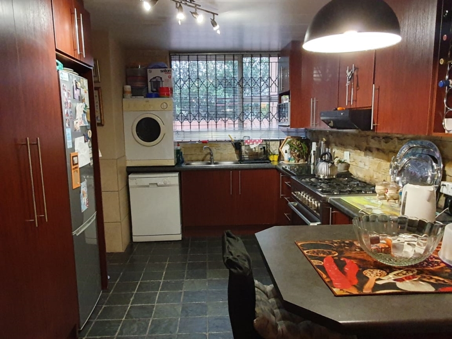 To Let 2 Bedroom Property for Rent in Ardenwold SH Gauteng