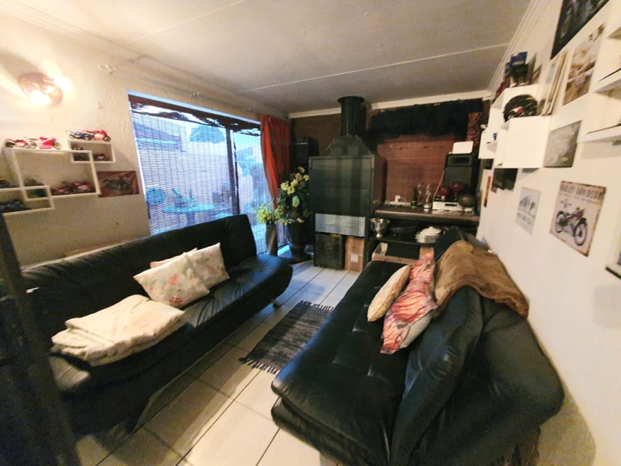 To Let 2 Bedroom Property for Rent in Ardenwold SH Gauteng