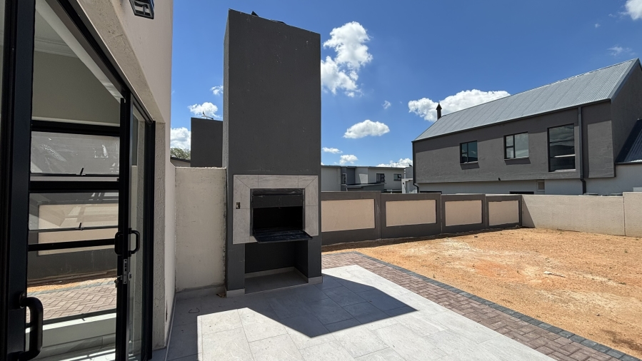 4 Bedroom Property for Sale in Montana Gauteng
