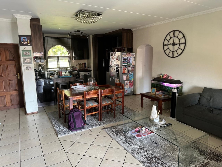 To Let 3 Bedroom Property for Rent in Noordhang Gauteng