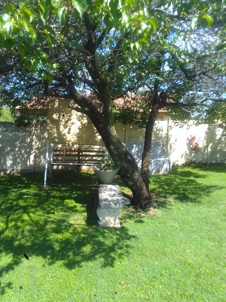 3 Bedroom Property for Sale in Rensburg Gauteng