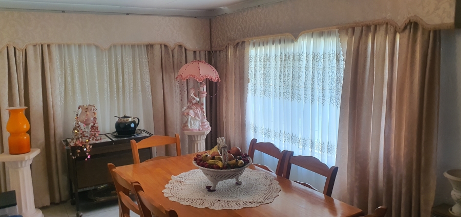 3 Bedroom Property for Sale in Rensburg Gauteng