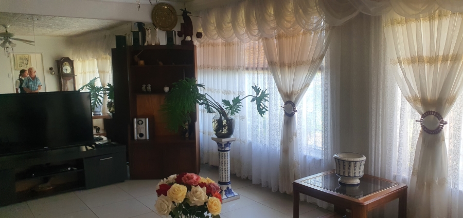 3 Bedroom Property for Sale in Rensburg Gauteng