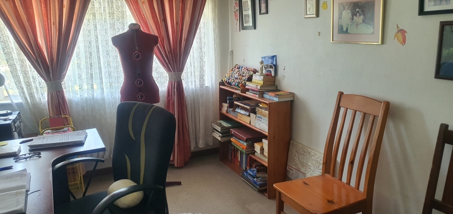 3 Bedroom Property for Sale in Rensburg Gauteng