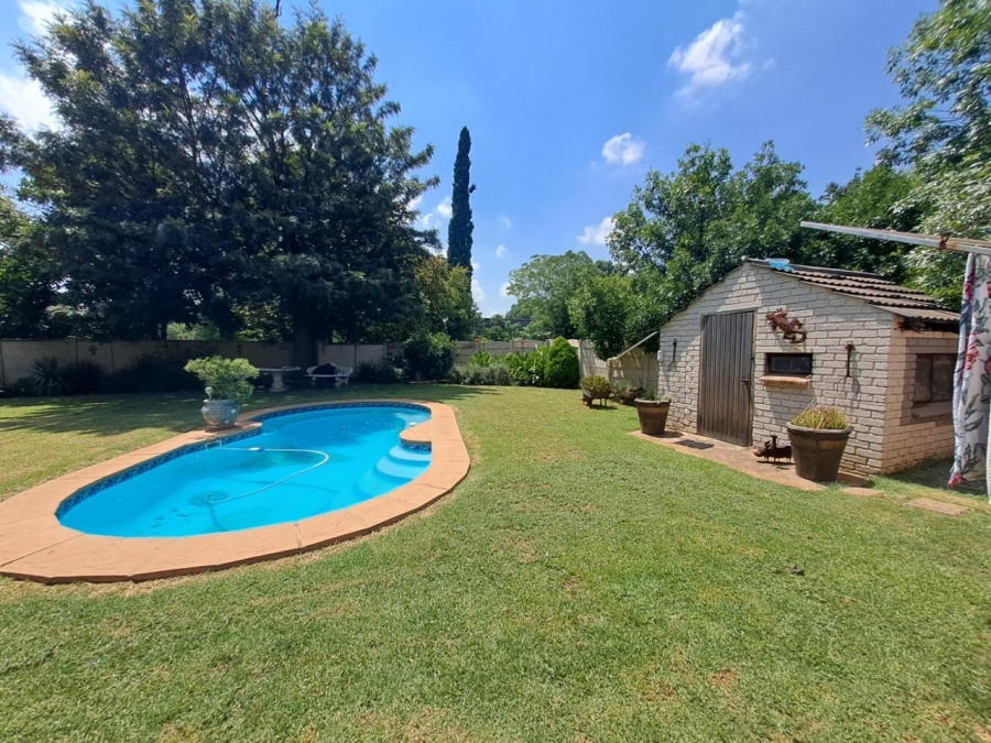 4 Bedroom Property for Sale in Three Rivers Gauteng
