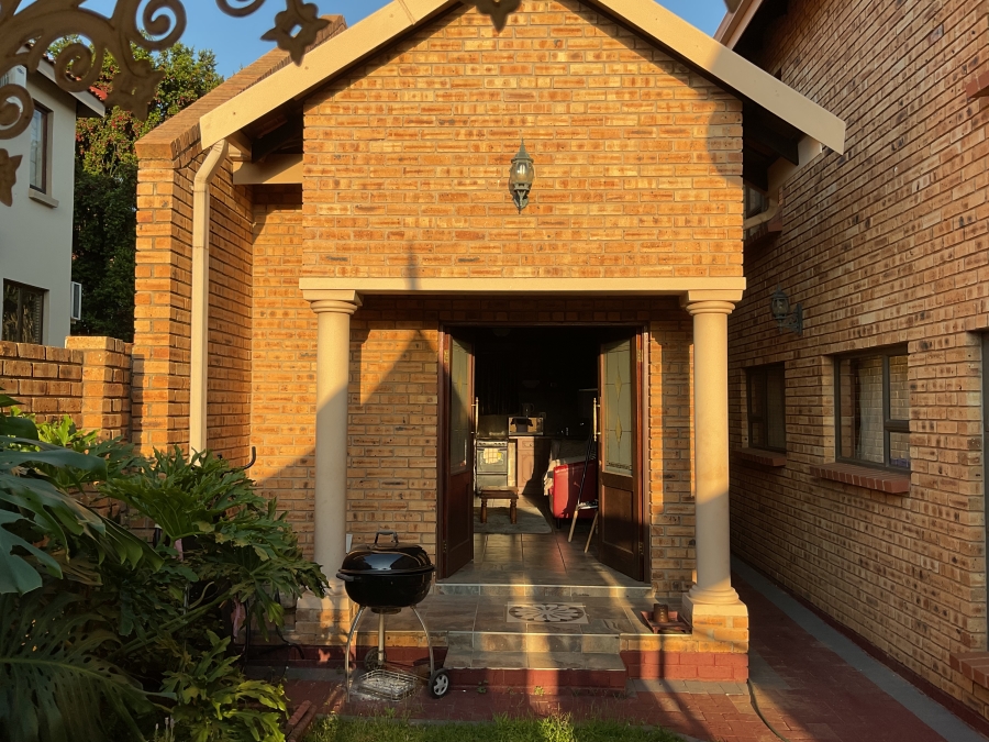 1 Bedroom Property for Sale in Amberfield Ridge Gauteng