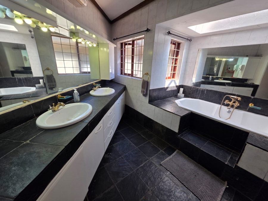 3 Bedroom Property for Sale in Risiville Gauteng