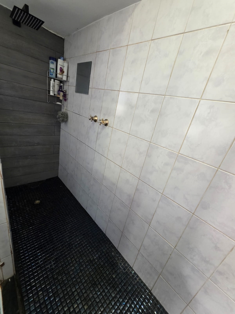 3 Bedroom Property for Sale in Risiville Gauteng