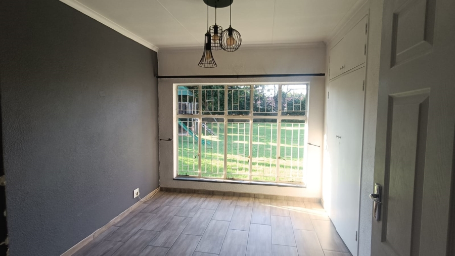 4 Bedroom Property for Sale in Vanderbijlpark SE 2 Gauteng