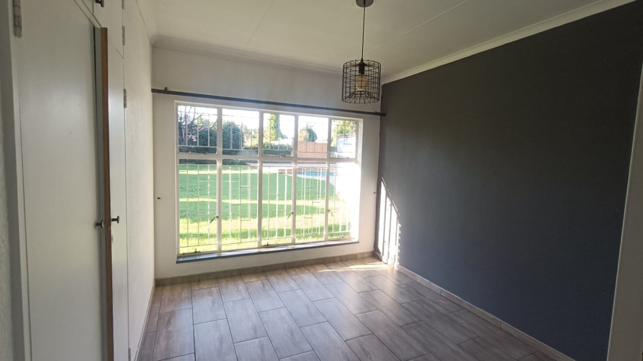 4 Bedroom Property for Sale in Vanderbijlpark SE 2 Gauteng