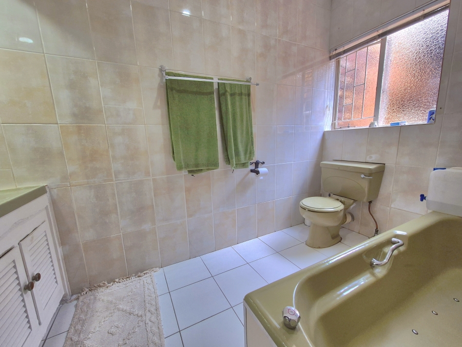 3 Bedroom Property for Sale in Larrendale Gauteng