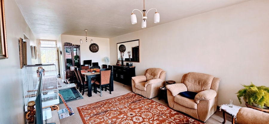 2 Bedroom Property for Sale in Three Rivers Proper Gauteng