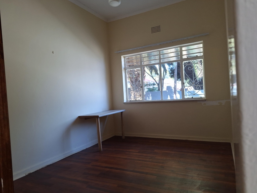 To Let 1 Bedroom Property for Rent in Florida Gauteng