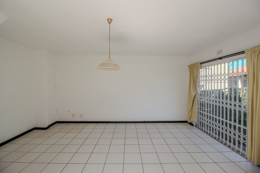 3 Bedroom Property for Sale in Sunnyrock Gauteng