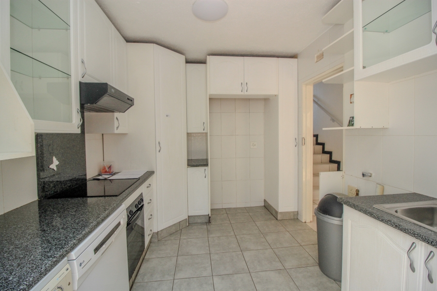 3 Bedroom Property for Sale in Sunnyrock Gauteng