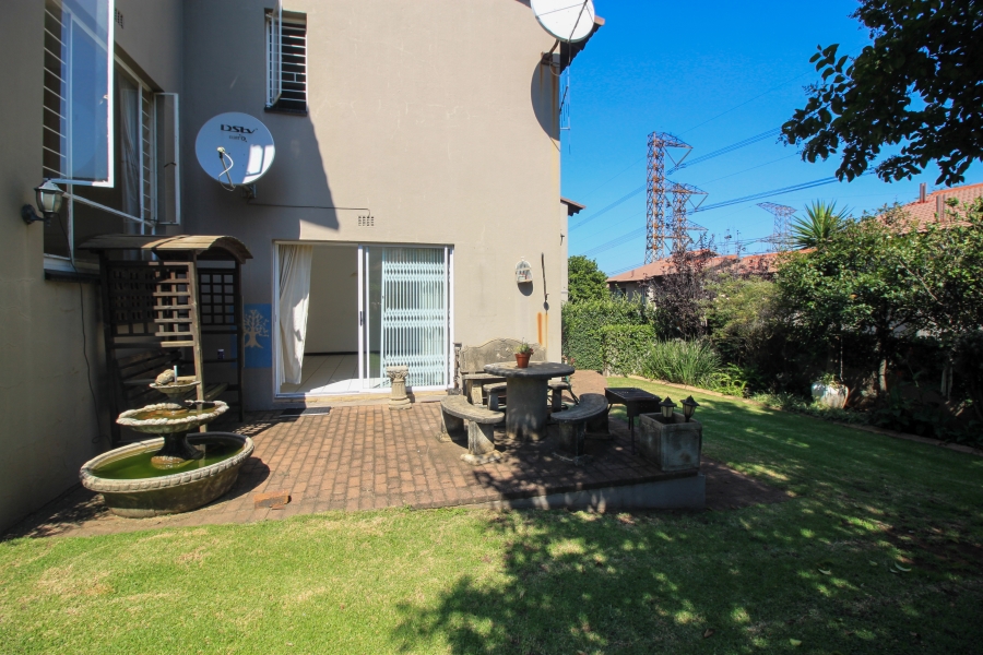 3 Bedroom Property for Sale in Sunnyrock Gauteng