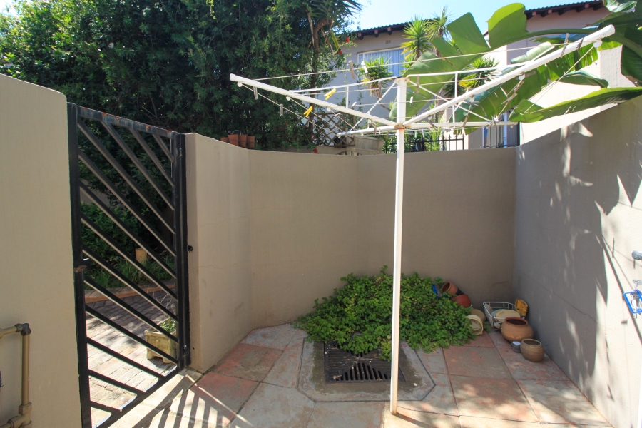 3 Bedroom Property for Sale in Sunnyrock Gauteng