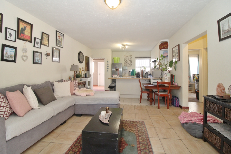 2 Bedroom Property for Sale in Wannenburghoogte Gauteng