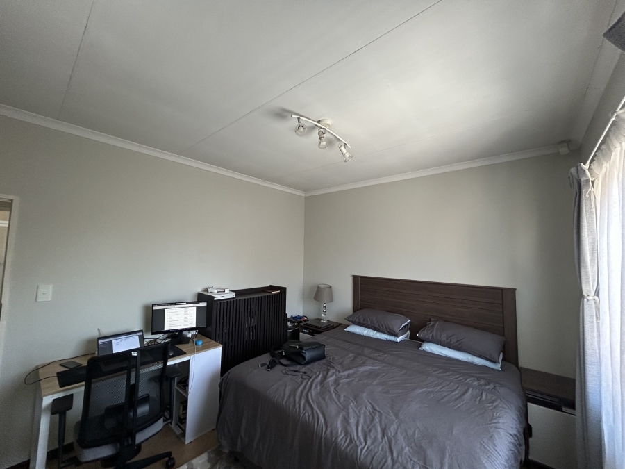 To Let 2 Bedroom Property for Rent in Carlswald Gauteng