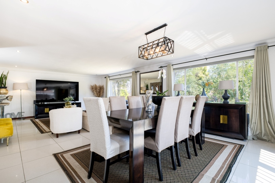 4 Bedroom Property for Sale in Douglasdale Gauteng