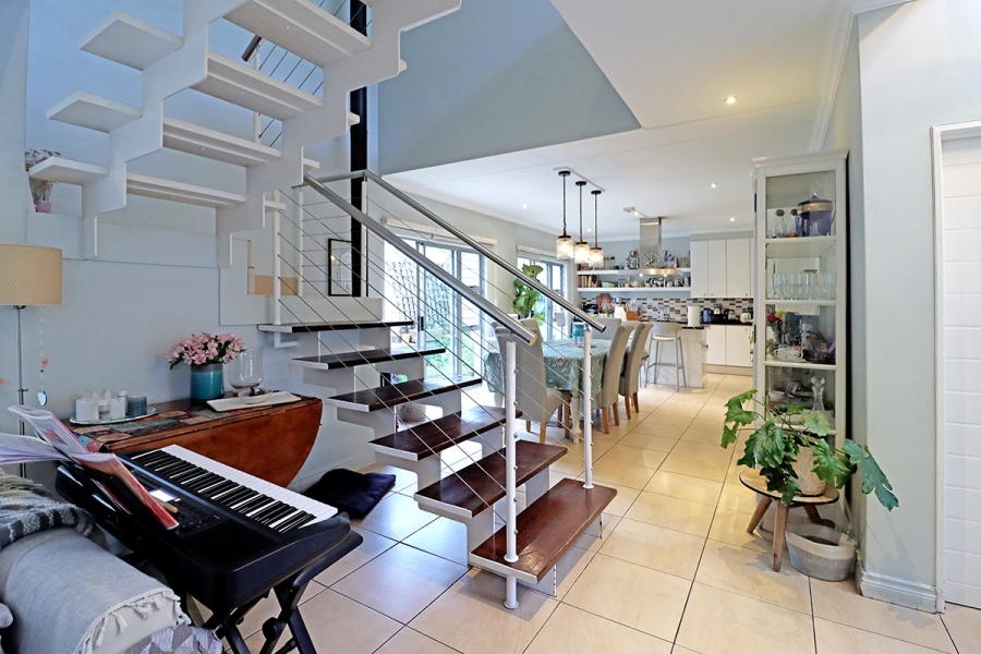 3 Bedroom Property for Sale in Bryanston Gauteng