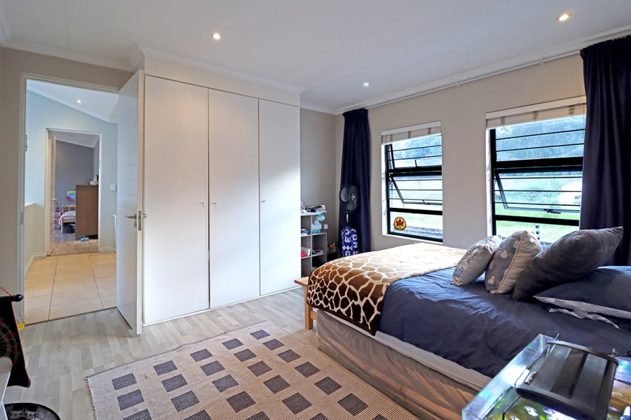 3 Bedroom Property for Sale in Bryanston Gauteng