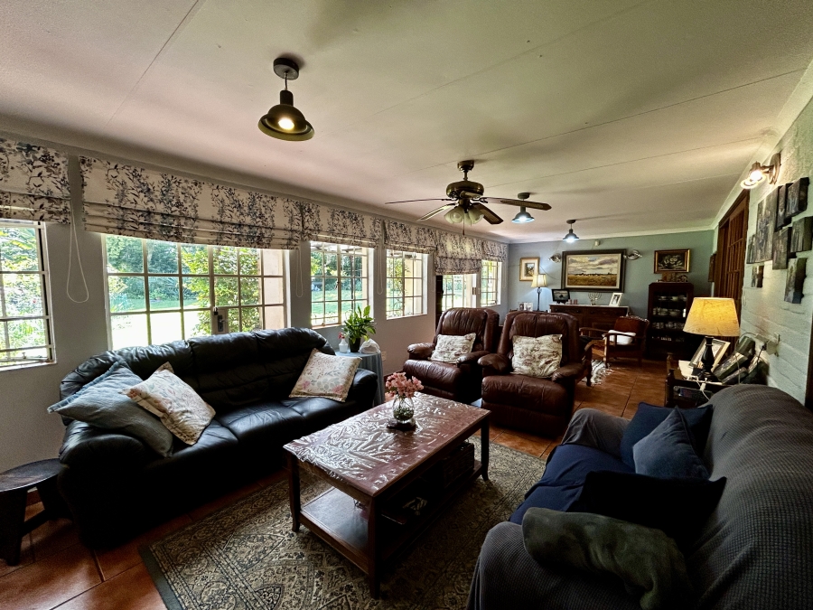 12 Bedroom Property for Sale in Glen Austin Gauteng