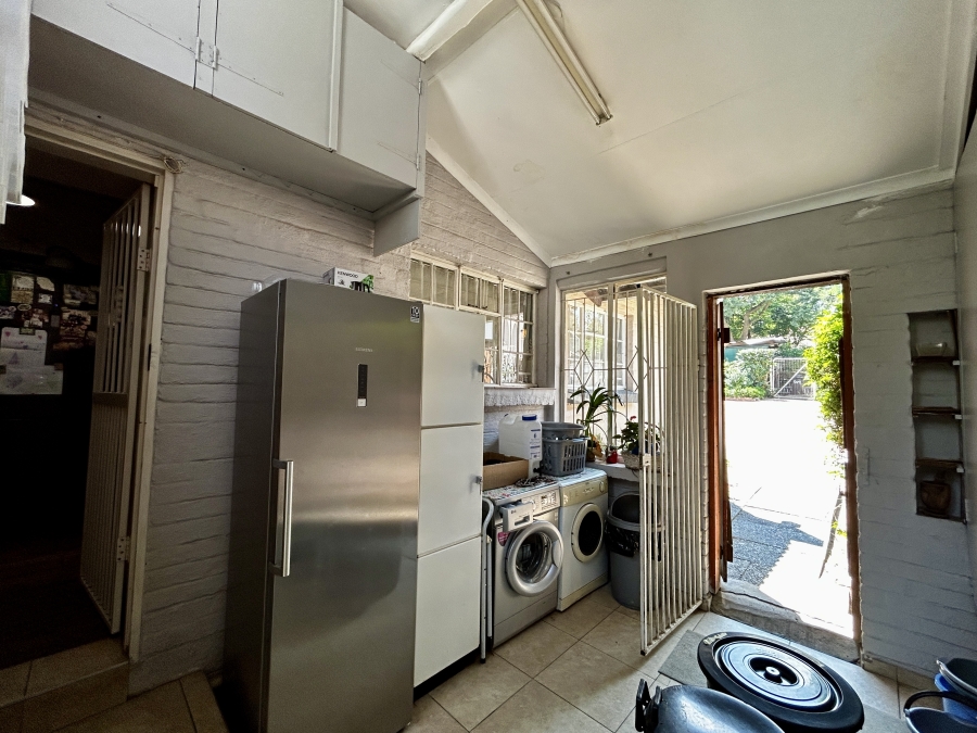 12 Bedroom Property for Sale in Glen Austin Gauteng