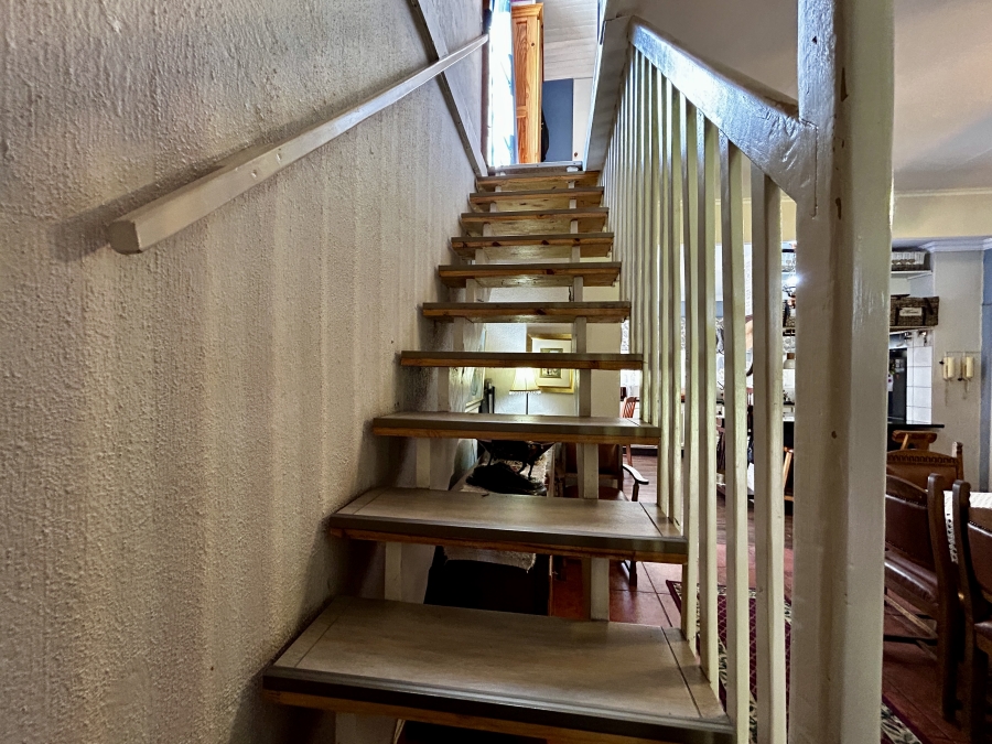 12 Bedroom Property for Sale in Glen Austin Gauteng