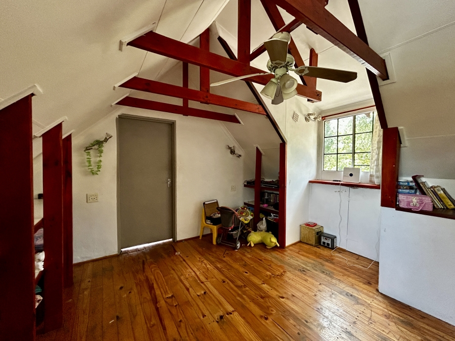 12 Bedroom Property for Sale in Glen Austin Gauteng