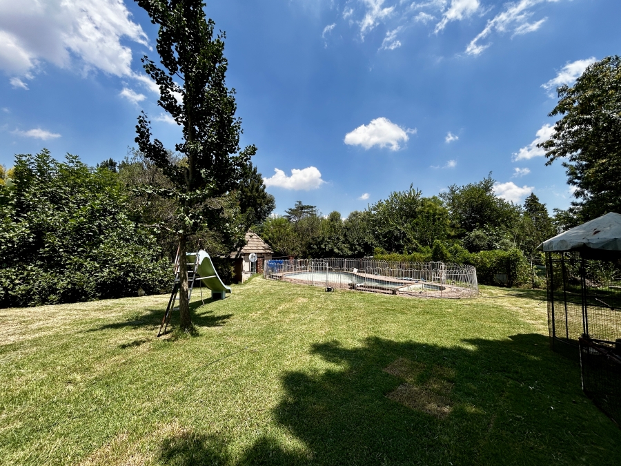 12 Bedroom Property for Sale in Glen Austin Gauteng