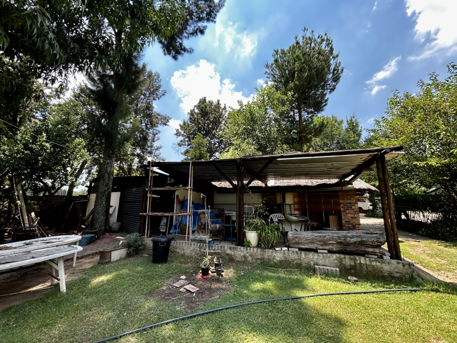 12 Bedroom Property for Sale in Glen Austin Gauteng