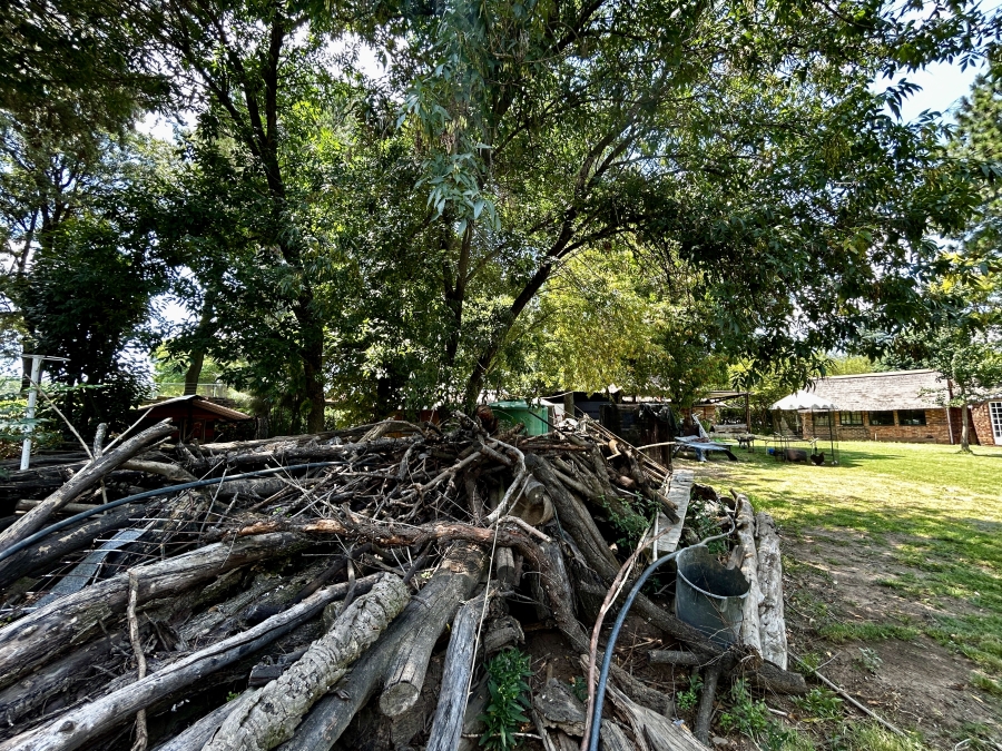 12 Bedroom Property for Sale in Glen Austin Gauteng