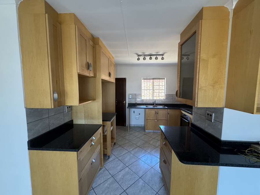 2 Bedroom Property for Sale in Elardus Park Gauteng