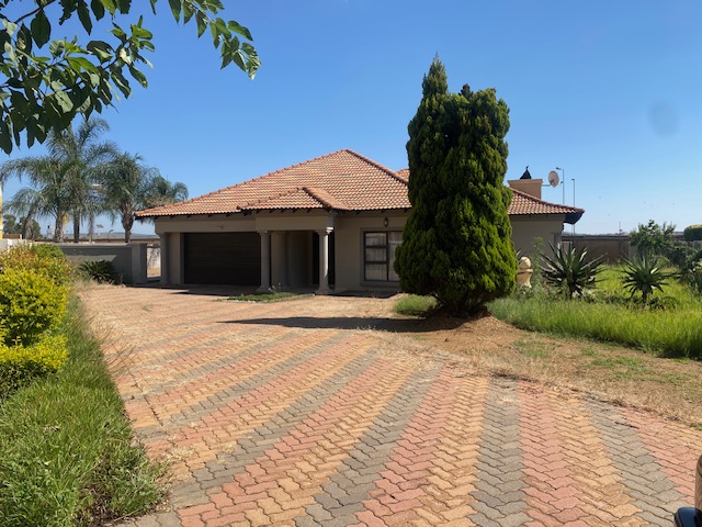 4 Bedroom Property for Sale in Savannah Country Estate Gauteng