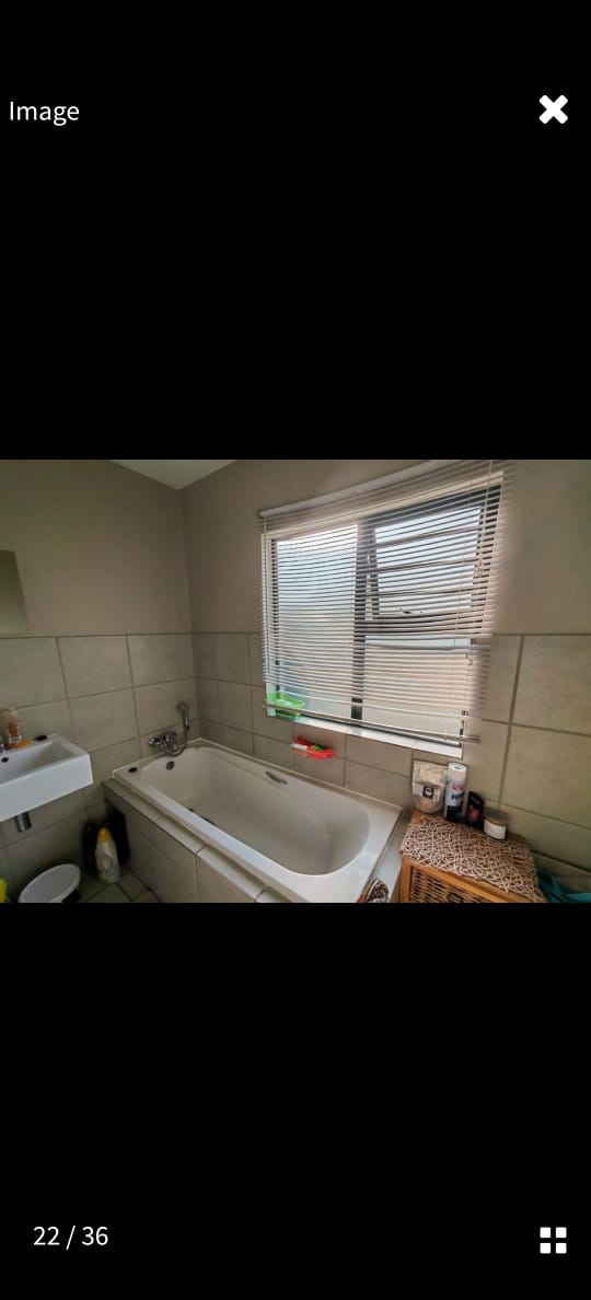 3 Bedroom Property for Sale in Noordwyk Gauteng