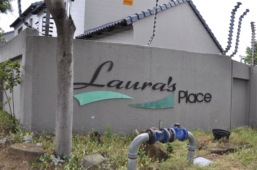 2 Bedroom Property for Sale in Noordwyk Gauteng