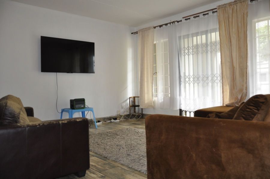 2 Bedroom Property for Sale in Noordwyk Gauteng