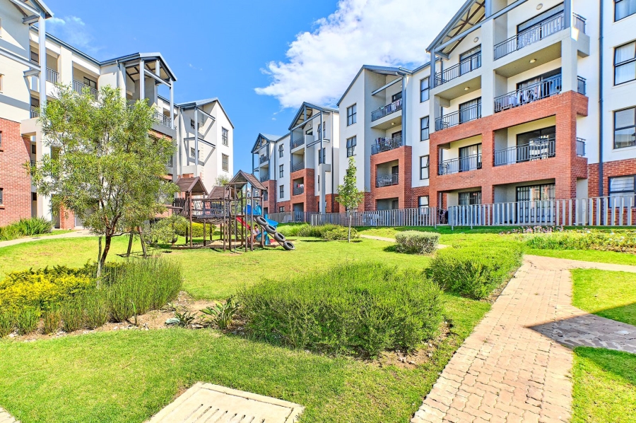 2 Bedroom Property for Sale in Noordwyk Gauteng