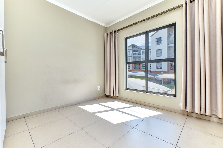 2 Bedroom Property for Sale in Noordwyk Gauteng
