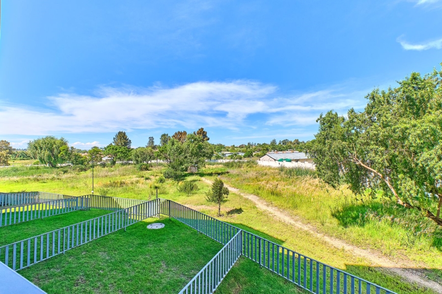 2 Bedroom Property for Sale in Noordwyk Gauteng