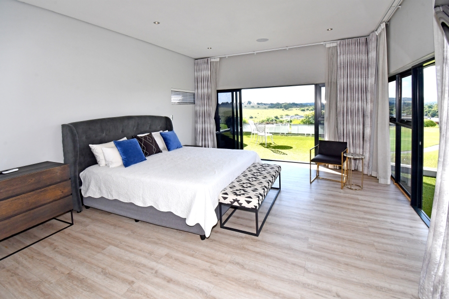 5 Bedroom Property for Sale in Copperleaf Estate Gauteng